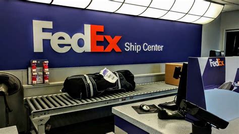 Start your shipments from your phone, wherever you are. . Fedex shipping centers near me